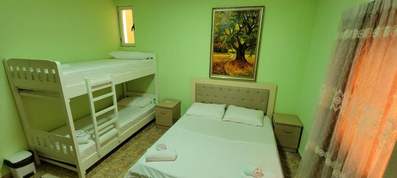 Relax Hostel Tiran Dış mekan fotoğraf